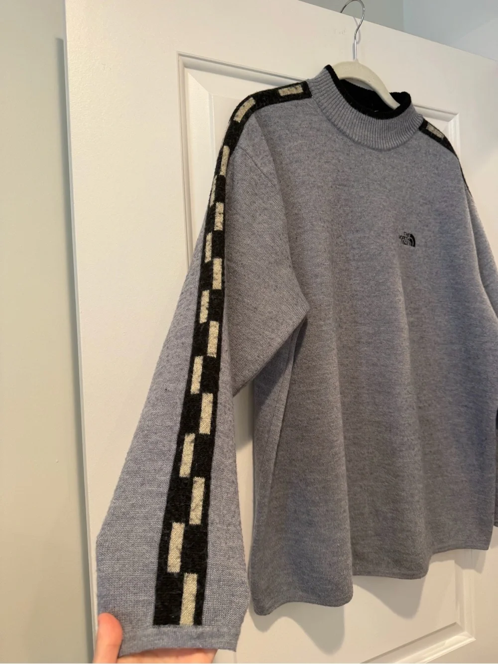 The North Face Vintage Men’s Wool Sweater - size Large